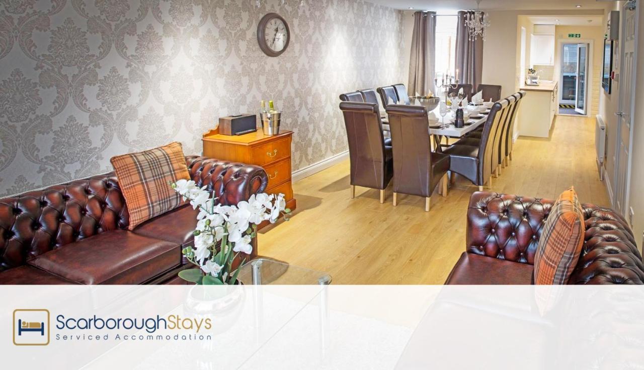 Scarborough Stays - Luxury Townhouse Ideal For Large Groups - Hot Tub Екстериор снимка